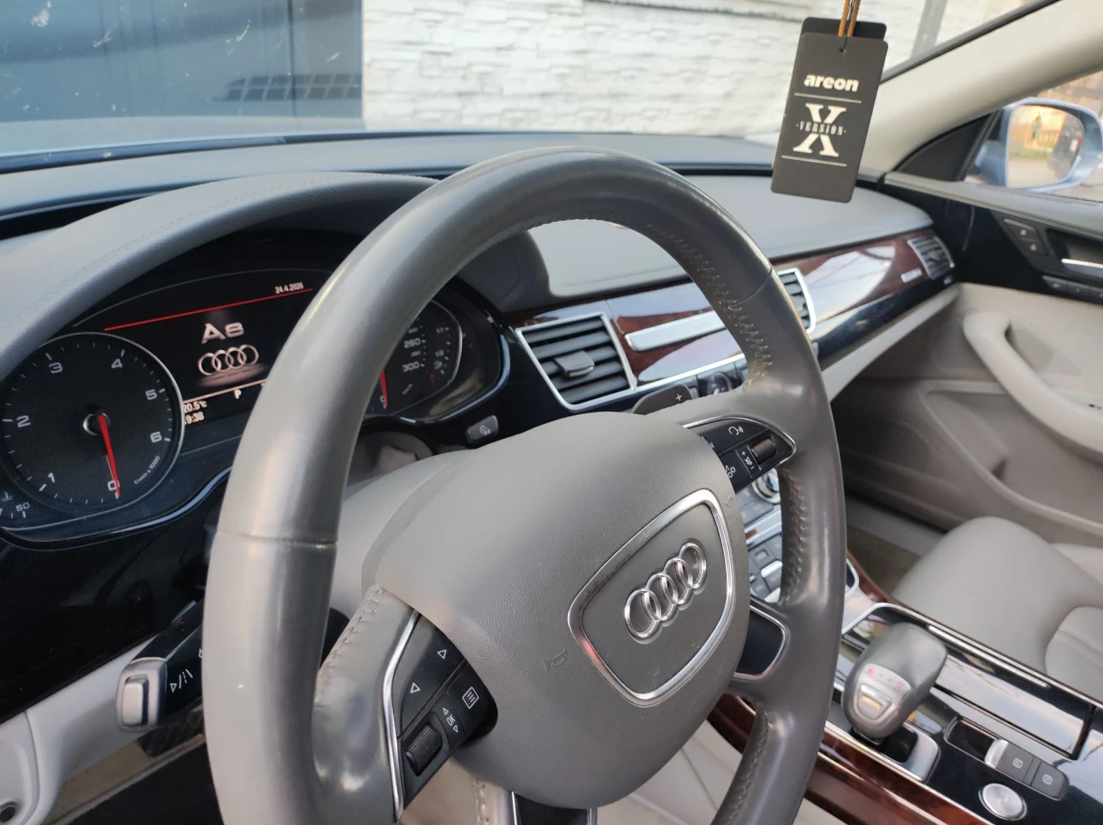 Audi A8 4.2 TDI, снимка 3 - Автомобили и джипове - 54087656