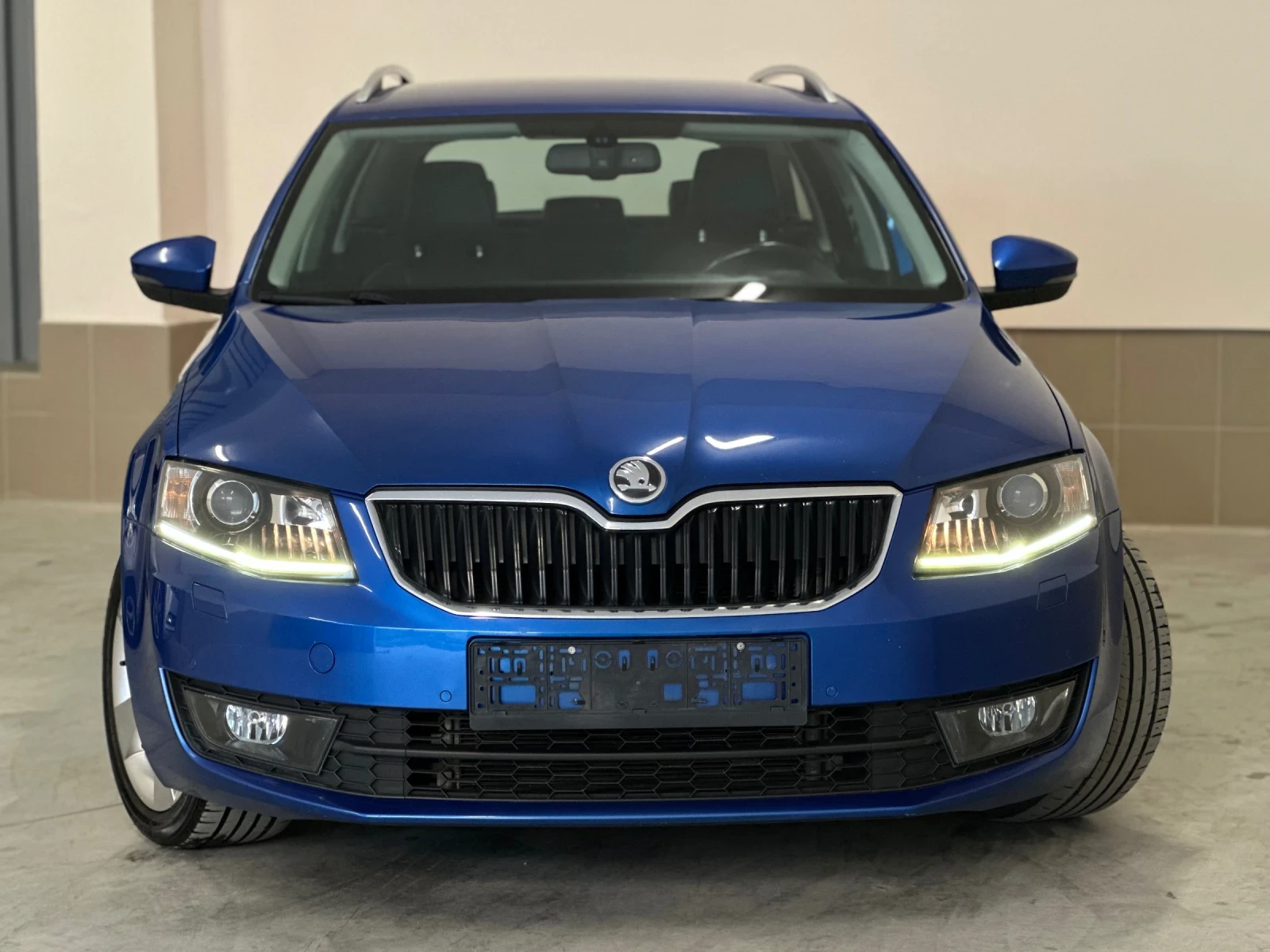 Skoda Octavia Race blue/Metallic/Pack/2.00D/FULL/MAXX/ОБСЛУЖЕН//, снимка 3 - Автомобили и джипове - 53872857
