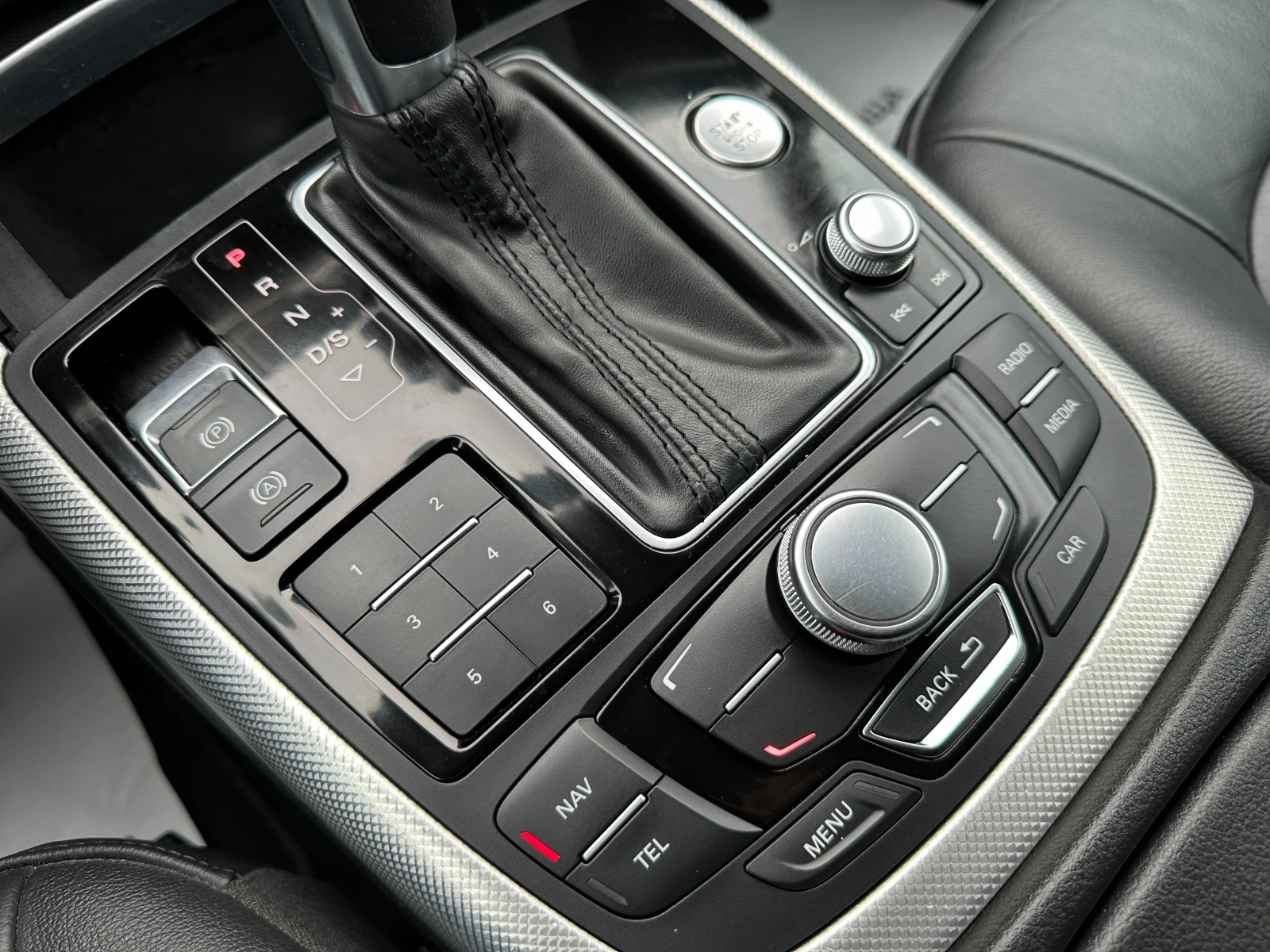 Audi A6 Avant 3.0d 245 к.с. , снимка 13 - Автомобили и джипове - 54037007