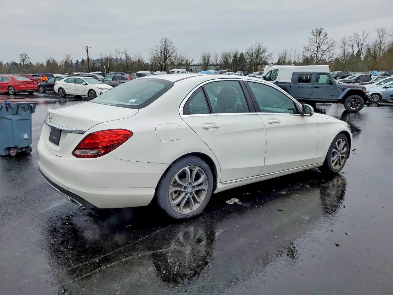 Mercedes-Benz C 300 2.0l, снимка 4 - Автомобили и джипове - 54064346