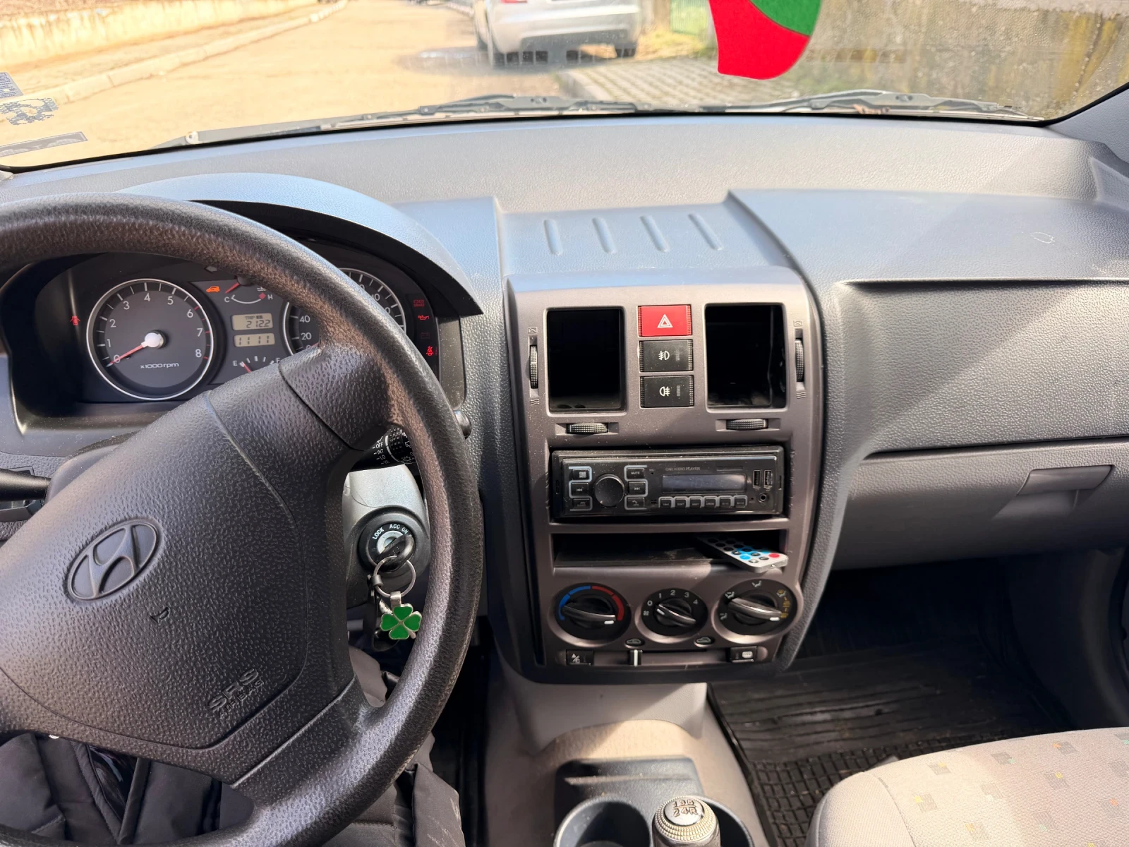 Hyundai Getz, снимка 11 - Автомобили и джипове - 54104006
