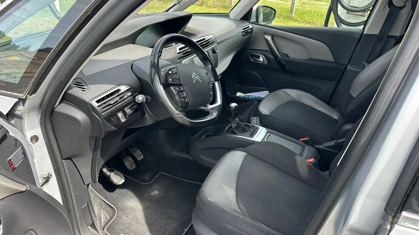 Citroen C4 Picasso, снимка 8 - Автомобили и джипове - 54611089