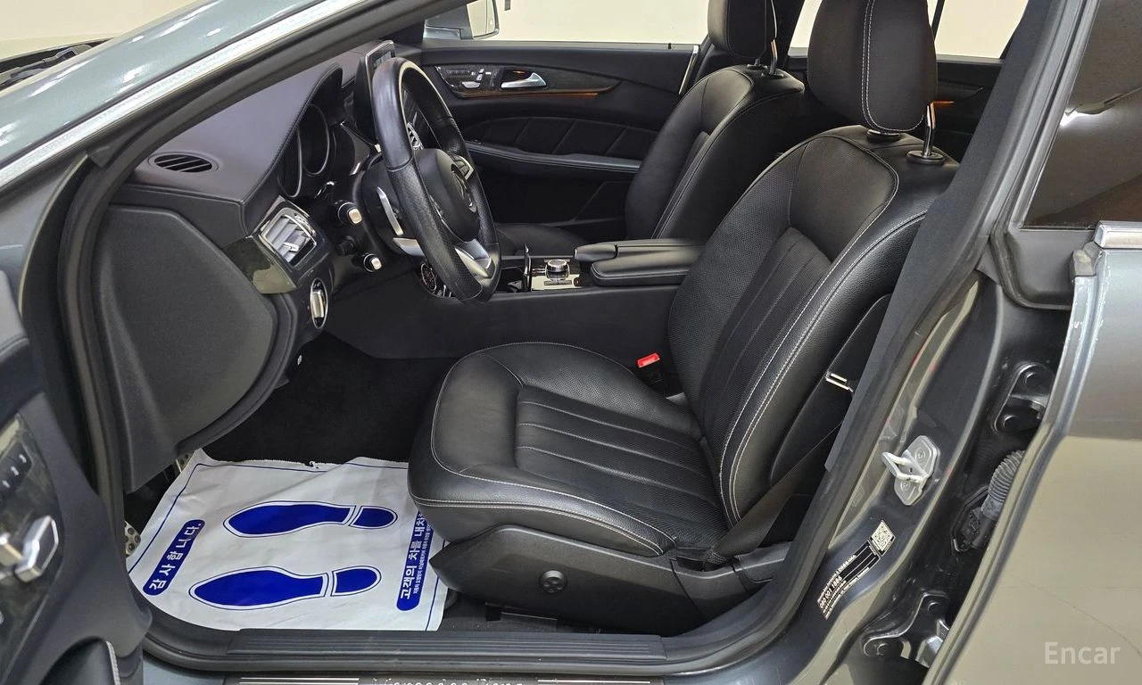 Mercedes-Benz CLS 400 AMG* ����* ����* �������* �����* 360* AMBIENT*  | Mobile.bg � ����������� 12