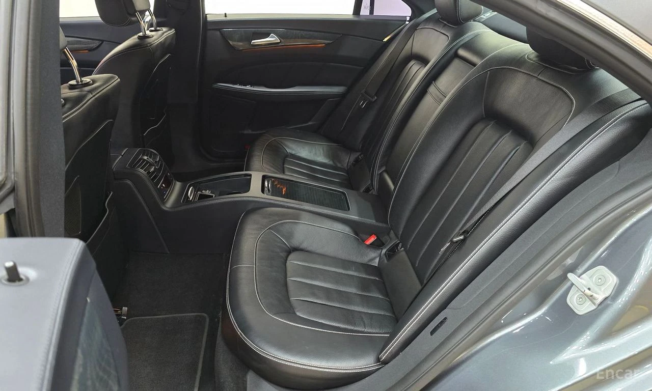 Mercedes-Benz CLS 400 AMG* ����* ����* �������* �����* 360* AMBIENT*  | Mobile.bg � ����������� 13