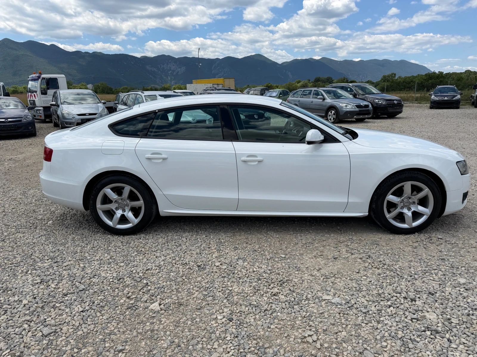 Audi A5 2.0TDI-170PS-QUATTRO, снимка 4 - Автомобили и джипове - 55162405
