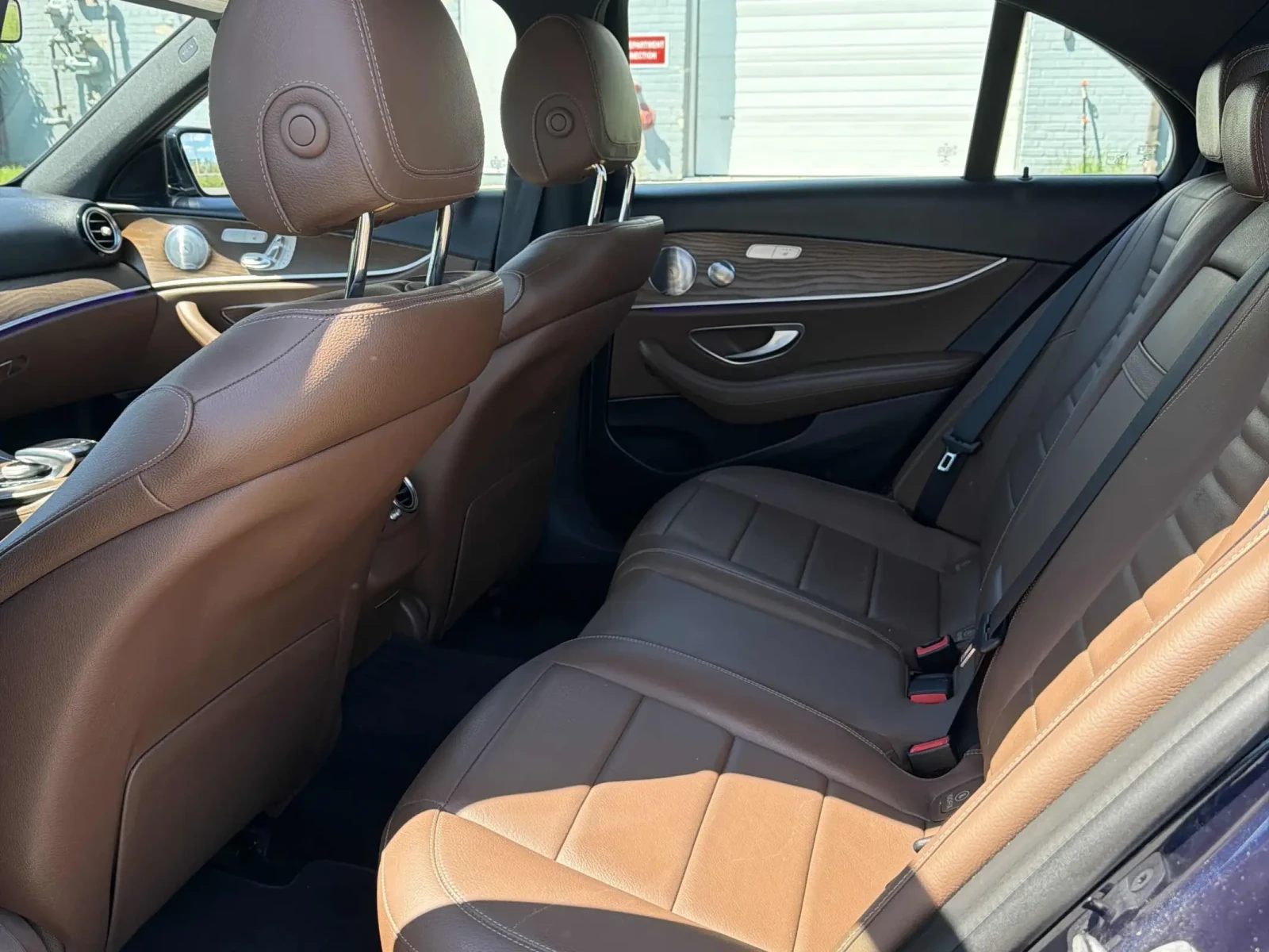 Mercedes-Benz E 400, снимка 10 - Автомобили и джипове - 55187041