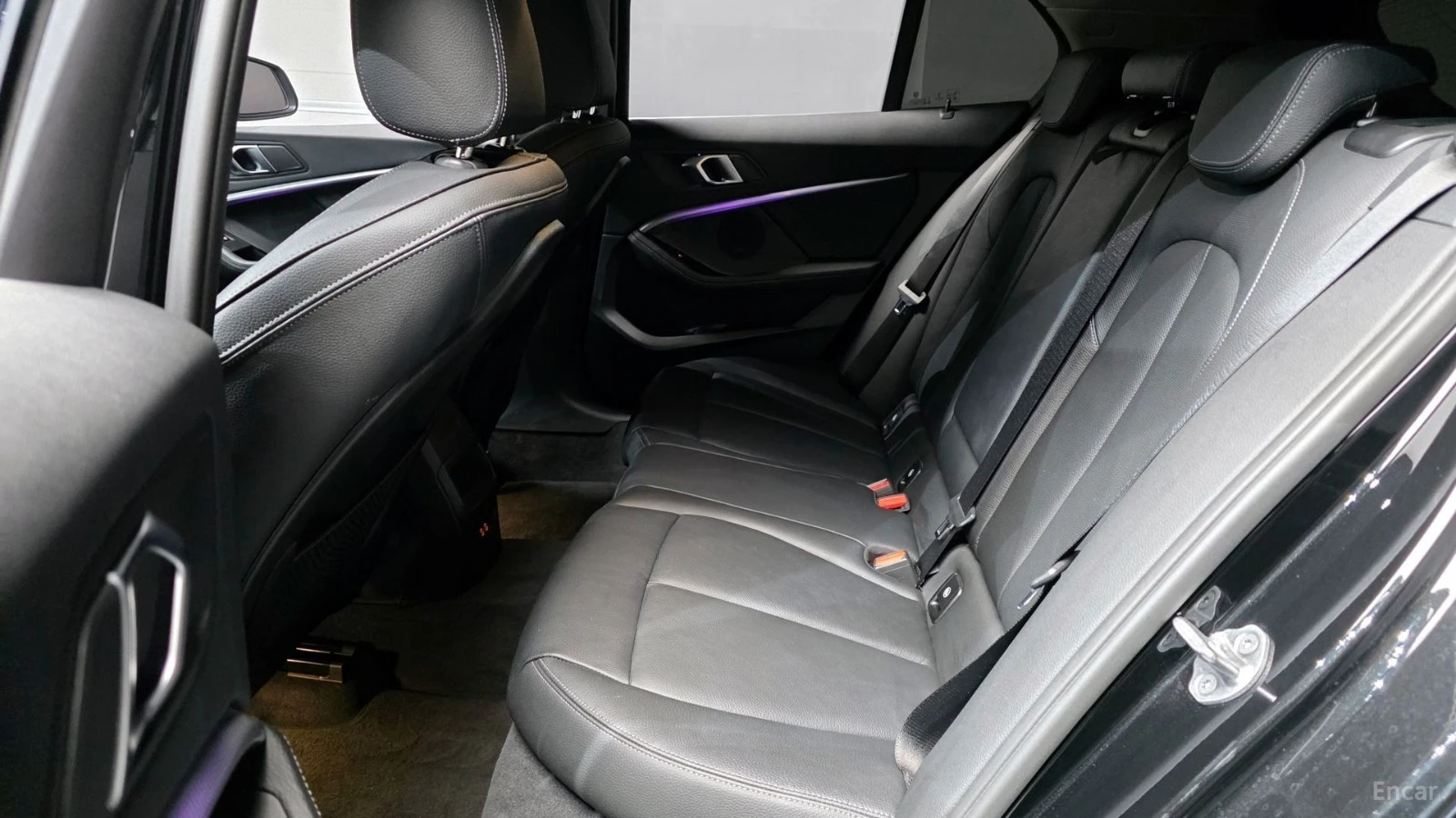 BMW 120 Avantage* КОЖА* НАВИ* КАМЕРА, снимка 10 - Автомобили и джипове - 55467851