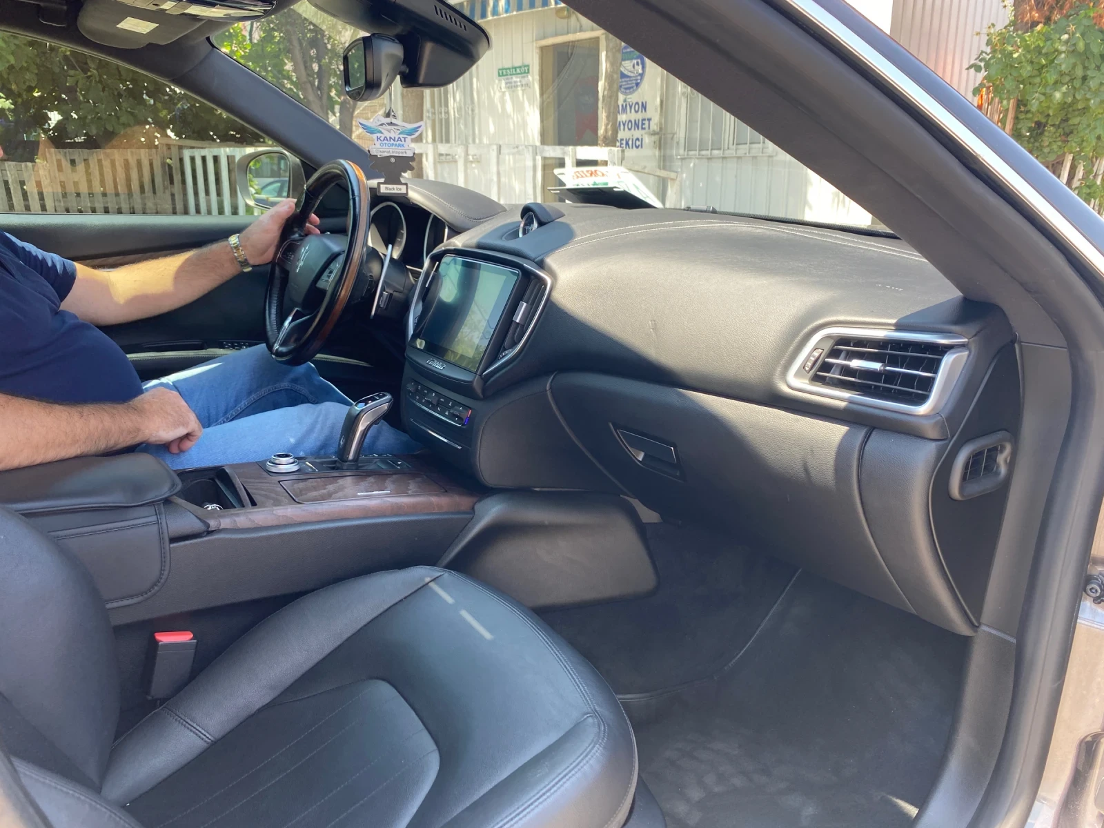 Maserati Ghibli, снимка 7 - Автомобили и джипове - 55590622