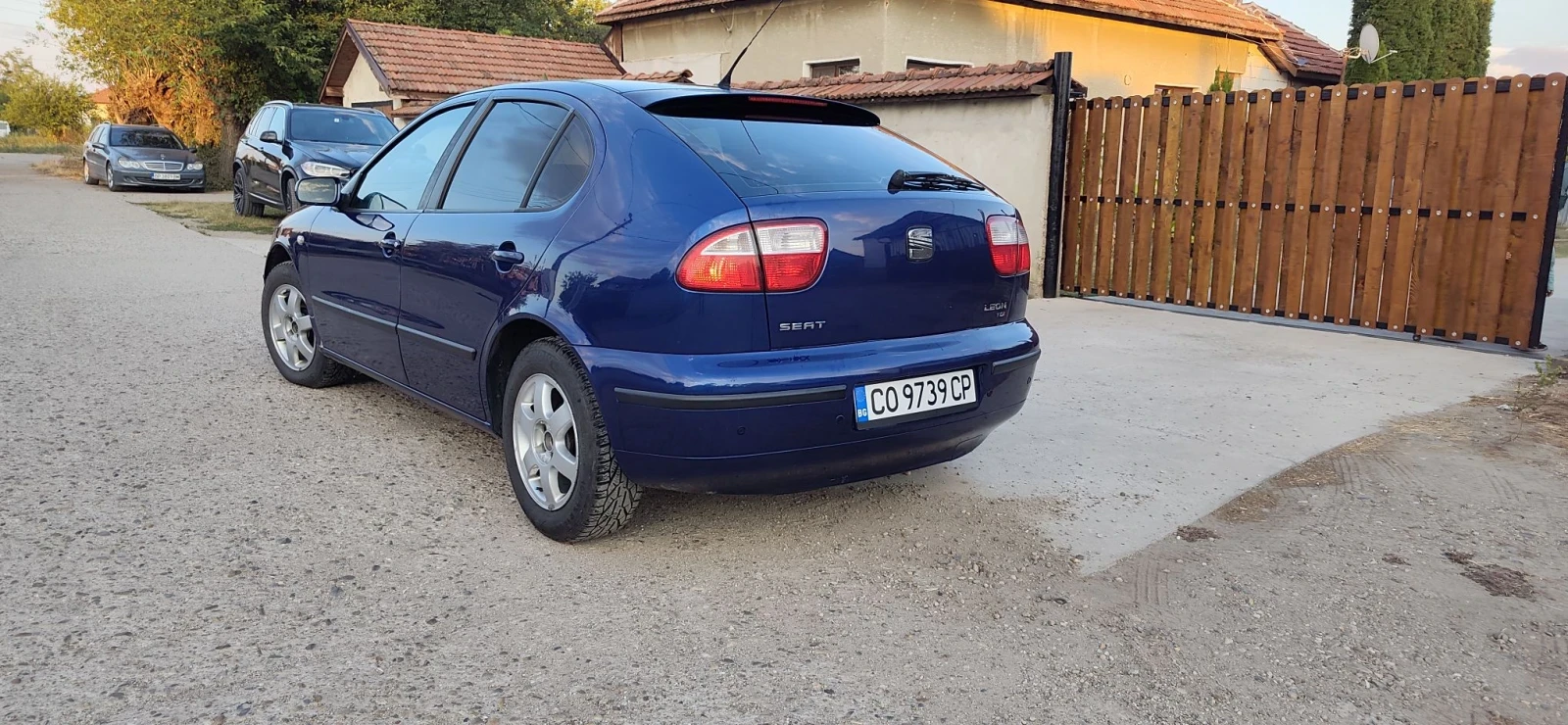 Seat Leon 1.9TDI, снимка 6 - Автомобили и джипове - 56589687