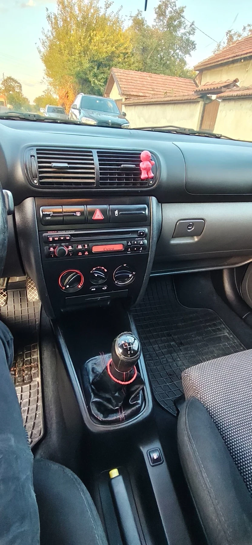 Seat Leon 1.9TDI, снимка 11 - Автомобили и джипове - 56589687