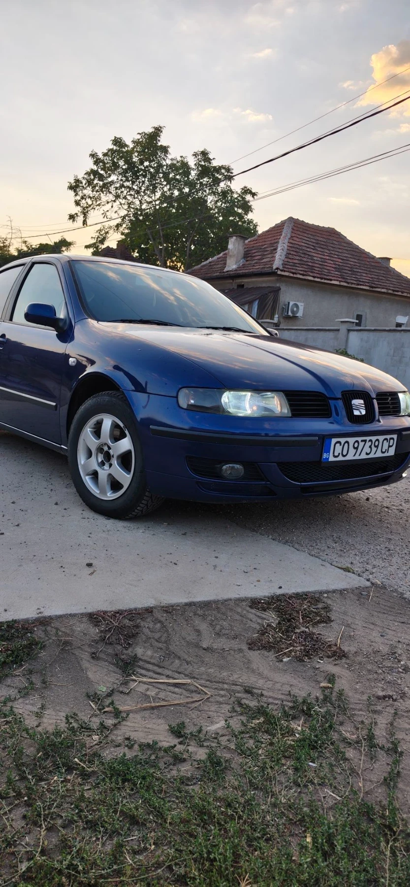 Seat Leon 1.9TDI, снимка 2 - Автомобили и джипове - 56589687