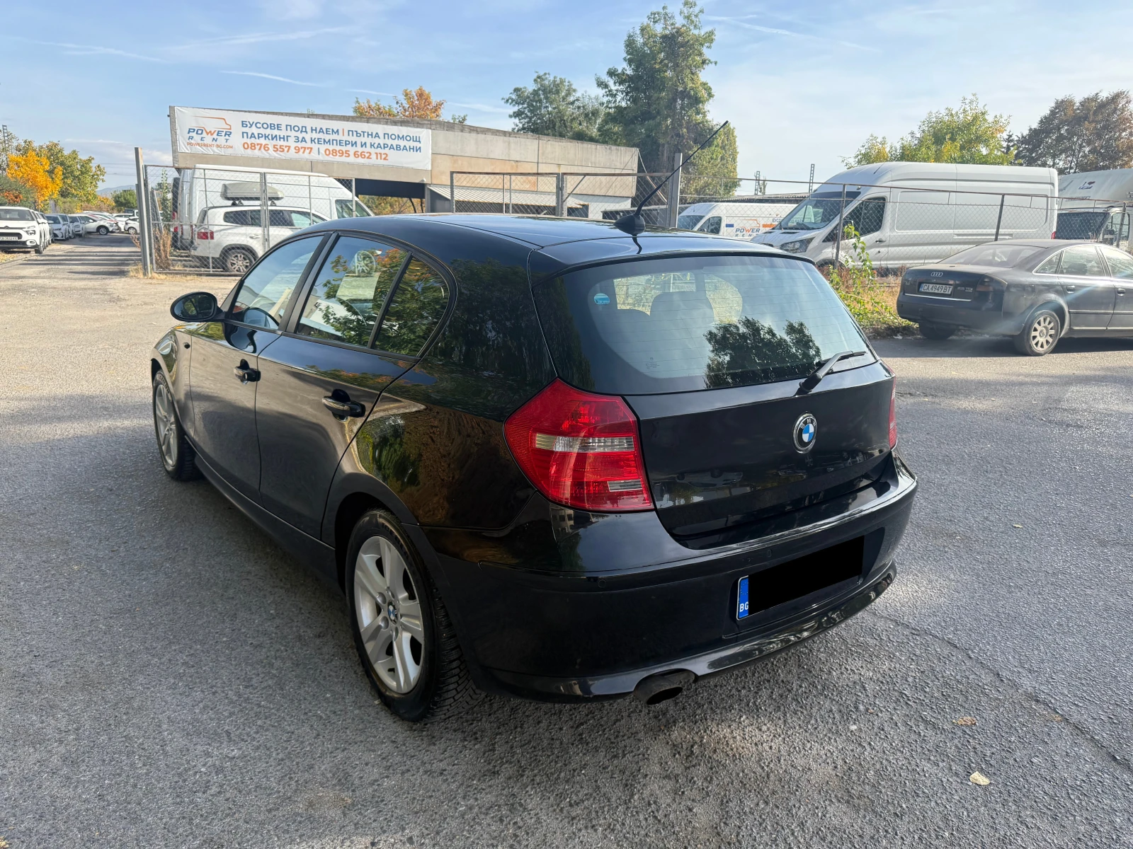 BMW 118 i Facelift, снимка 7 - Автомобили и джипове - 56562572
