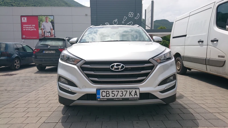 Hyundai Tucson, снимка 1 - Автомобили и джипове - 47490903