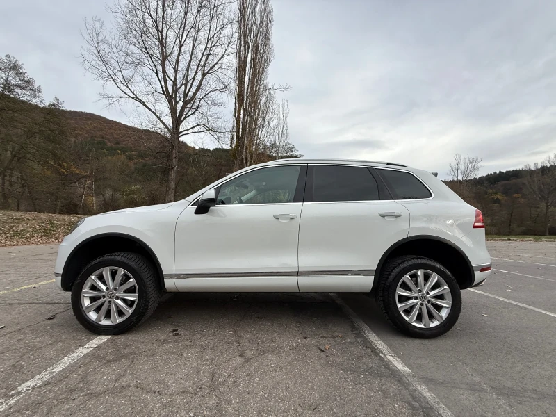 VW Touareg 3.0 TDI R.line, снимка 16 - Автомобили и джипове - 52588419
