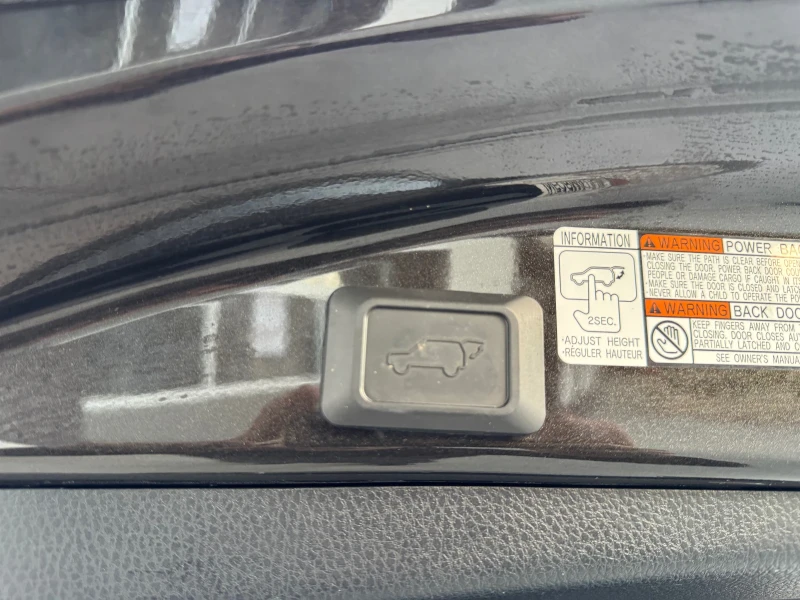 Toyota Rav4 2.2d4d АВТОМАТИК 4х4, снимка 14 - Автомобили и джипове - 53114951