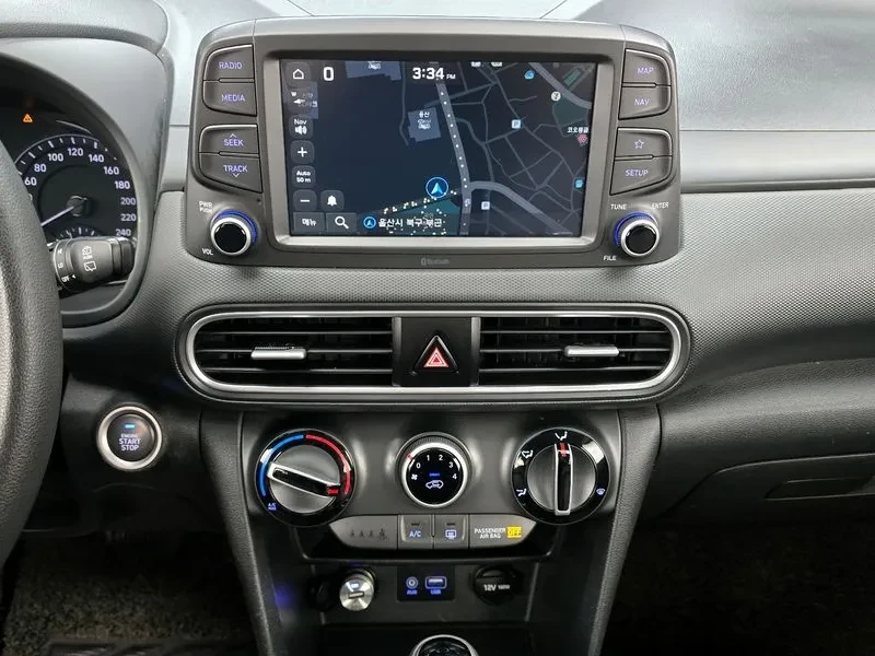 Hyundai Kona 1.6, снимка 15 - Автомобили и джипове - 54627058