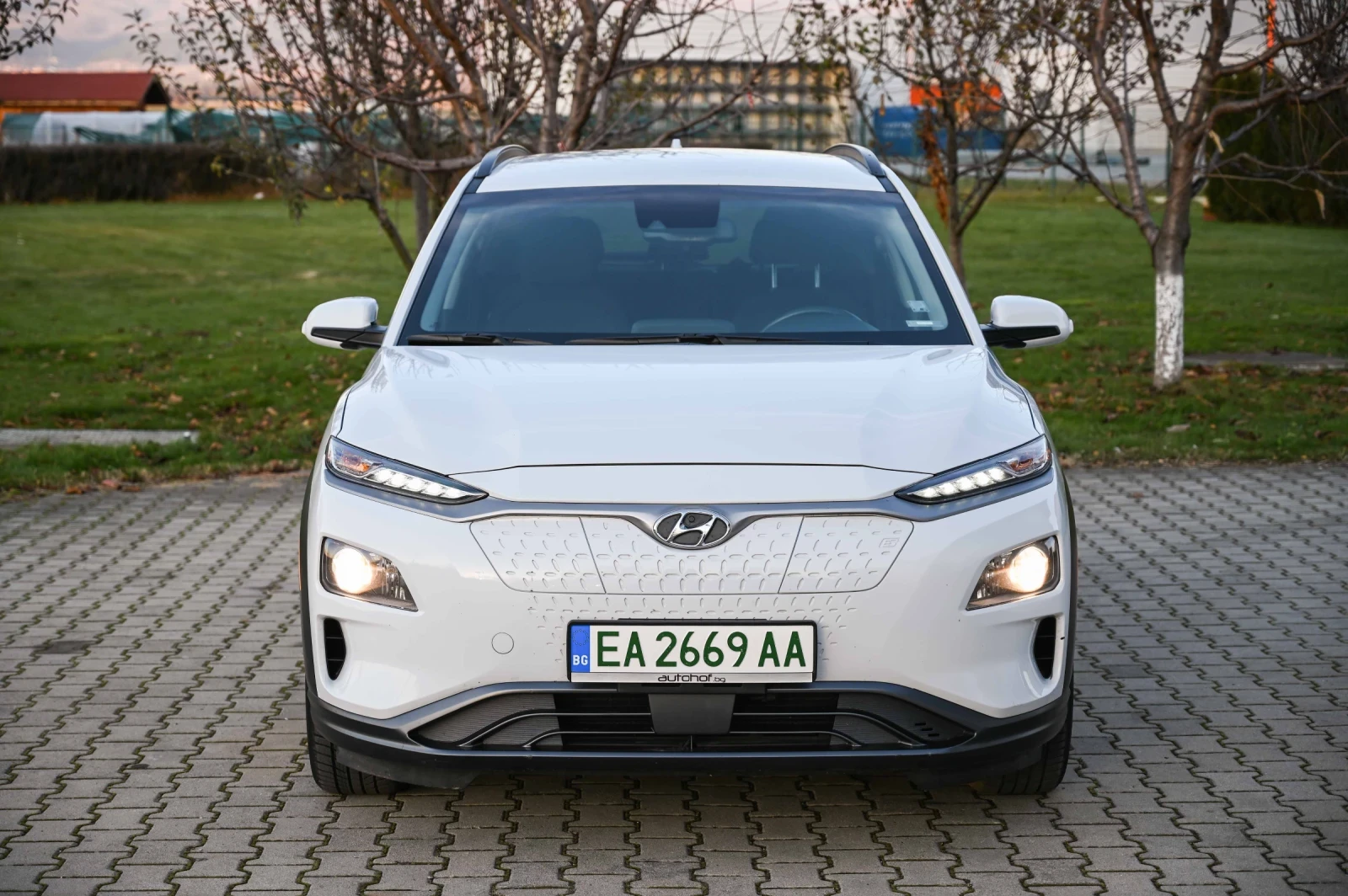Hyundai Kona 64KW* Термопомпа* КАМЕРА* Premium | Mobile.bg — изображение 13