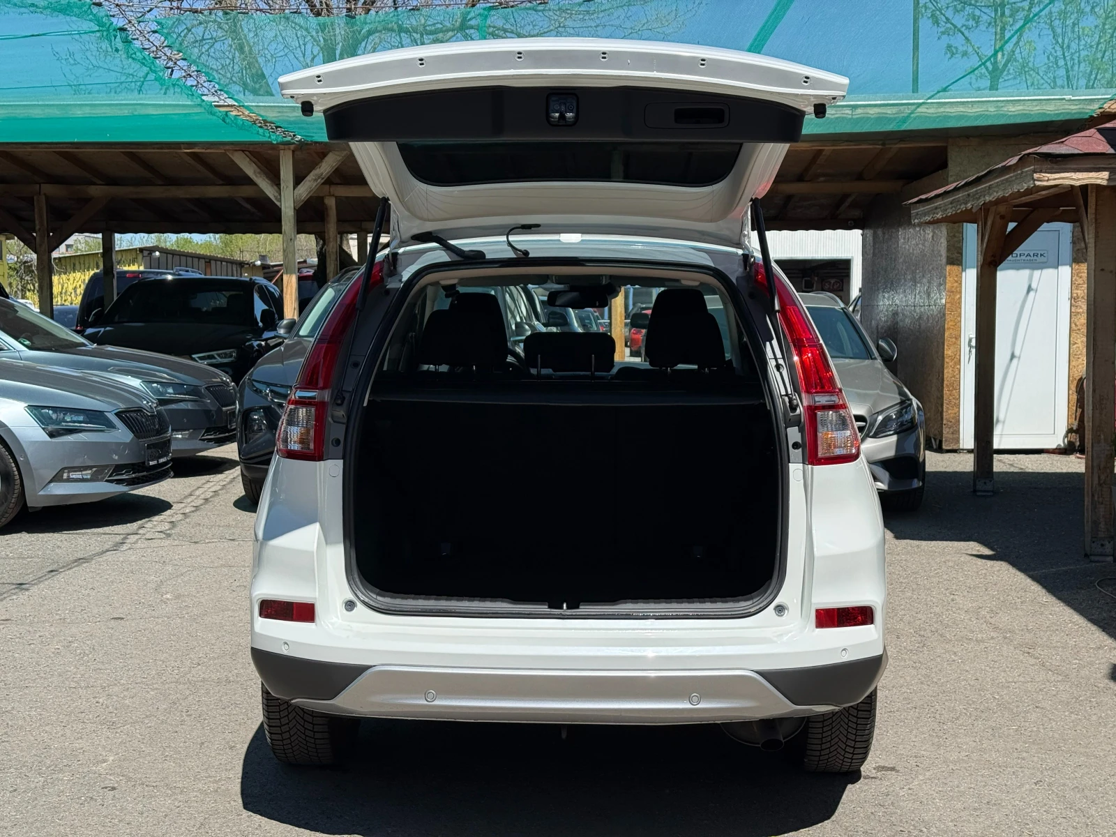 Honda Cr-v 2.0i* 4x4* СЕРВИЗНА КНИЖКА С ПЪЛНА ИСТОРИЯ - изображение 6