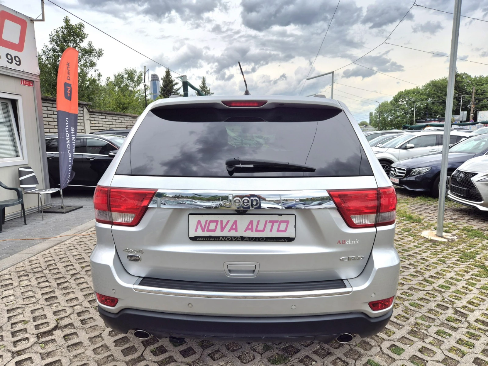 Jeep Grand cherokee 3.0D-OVERLAND-ПАНОРАМА - изображение 3