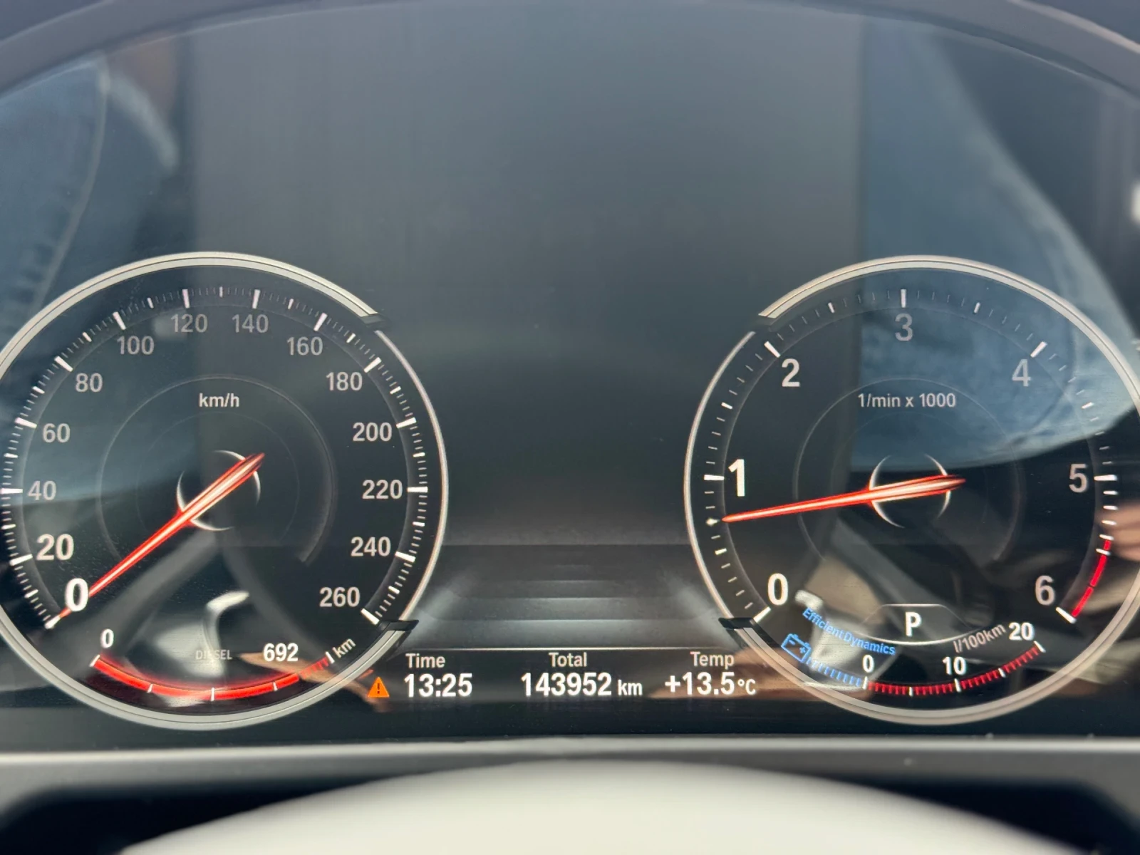 BMW X6 4.0D - изображение 9