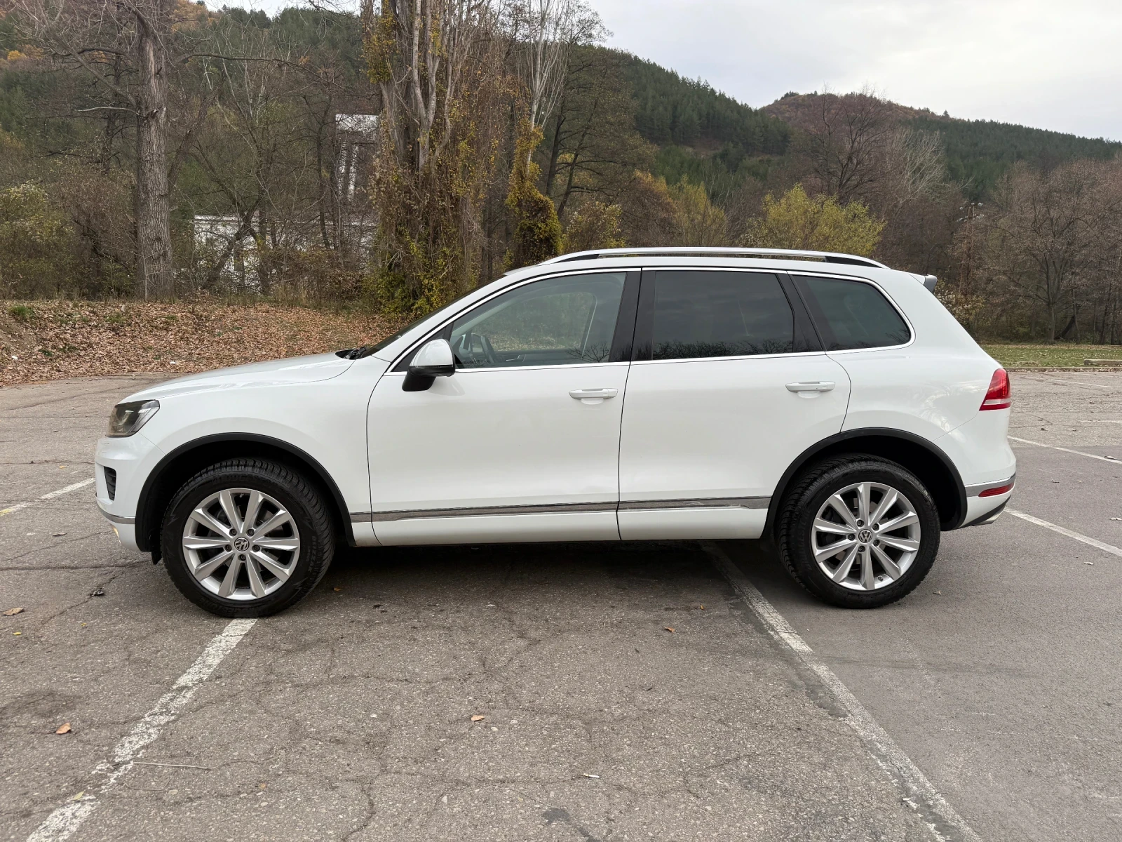 VW Touareg 3.0 TDI R.line - изображение 5