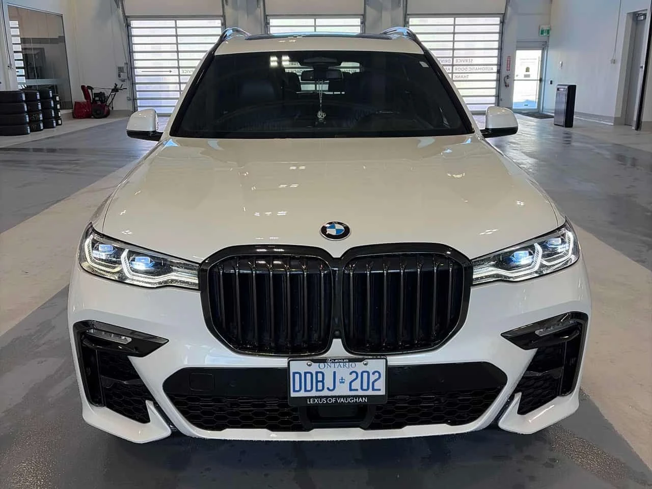 BMW X7 * xDrive40i* DIS* H/K* ОБДУХВАНЕ* МАСАЖ* ЛАЗЕР* , снимка 6 - Автомобили и джипове - 53842613