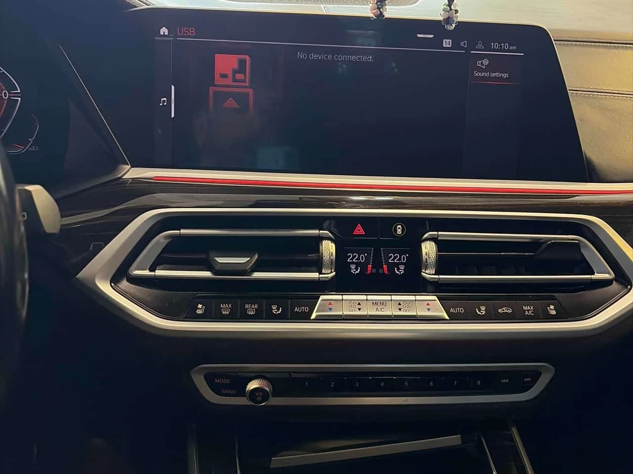 BMW X7 * xDrive40i* DIS* H/K* ОБДУХВАНЕ* МАСАЖ* ЛАЗЕР* , снимка 9 - Автомобили и джипове - 53842613