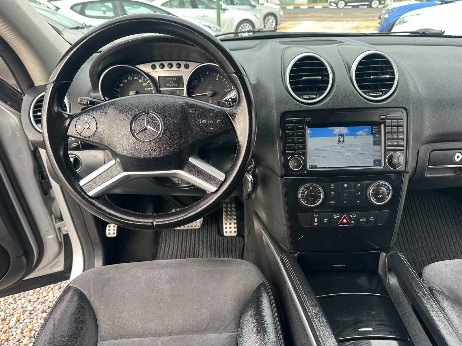 Mercedes-Benz ML 320 CDI* FACELIFT* 4MATIC* NAVI* ������*  | Mobile.bg � ����������� 12