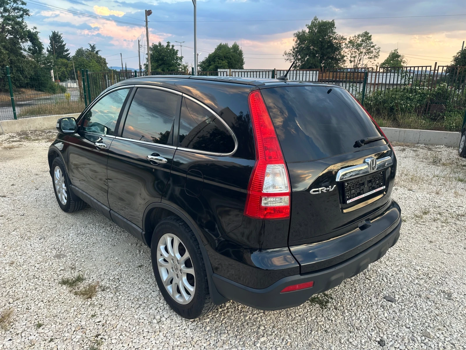 Honda Cr-v 2.2CDTI/140/NAVI/EXECUTIVE/ITALY/4x4, снимка 3 - Автомобили и джипове - 55063782