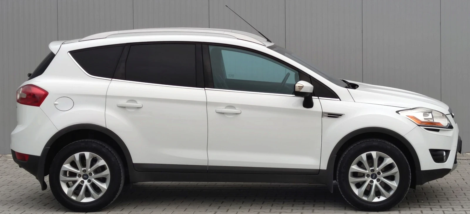 Ford Kuga 2.0TDCI* 136к.с* 4х4* , снимка 7 - Автомобили и джипове - 55338015
