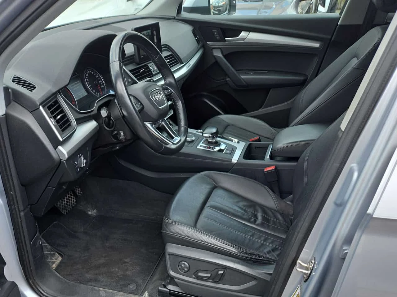 Audi Q5 Komfort/CARFAX/����/�������/����� | Mobile.bg � ����������� 5