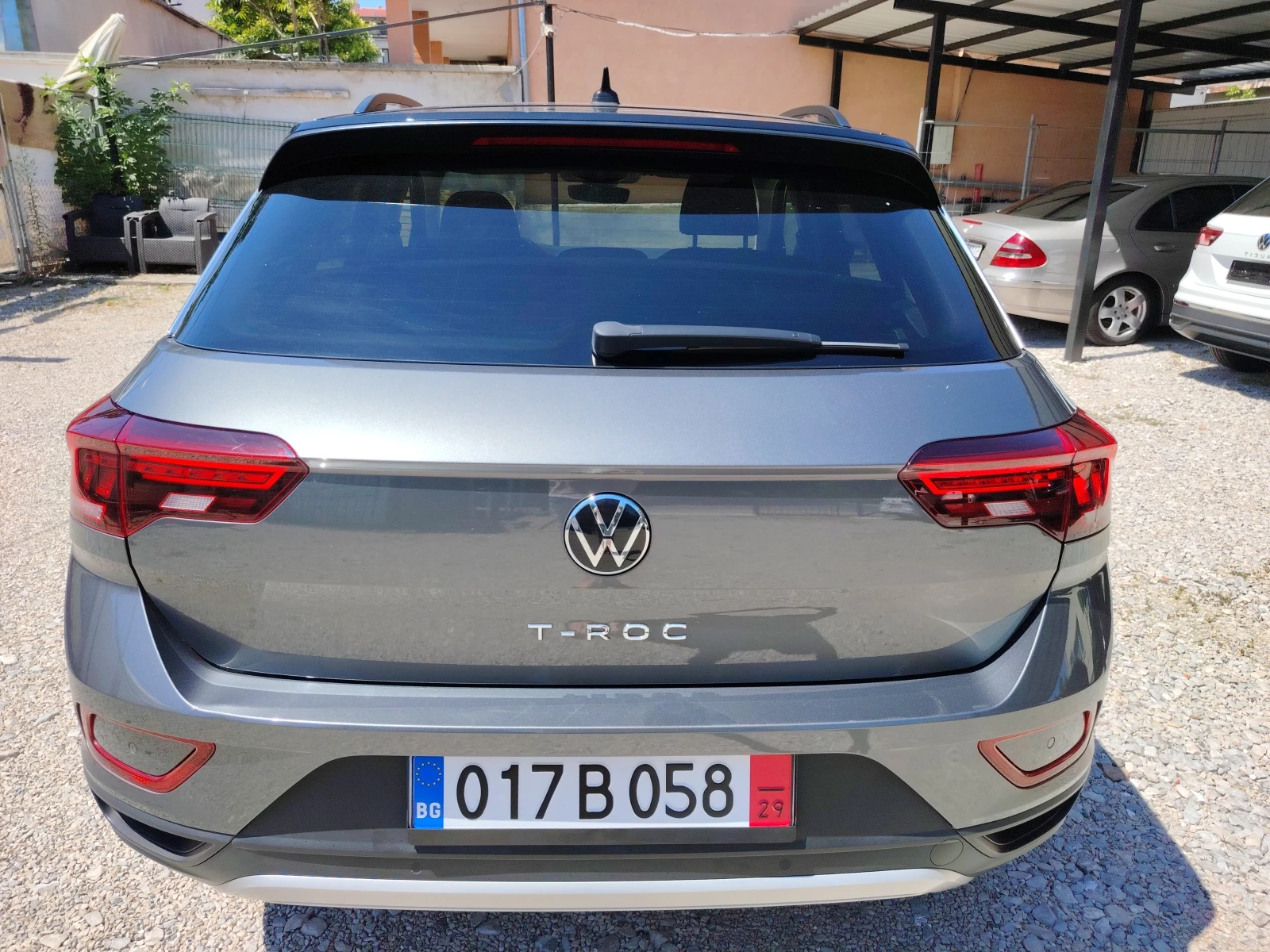 VW T-Roc 2022гDSG-2.0TDi-150кс-DIGITAL-FACE-ПЕРФЕКТЕН!, снимка 5 - Автомобили и джипове - 55881684