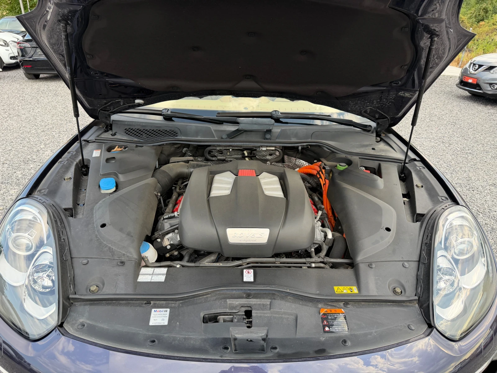 Porsche Cayenne S, II ( Facelift), E-Hybrid, 91000км! От Япония., снимка 15 - Автомобили и джипове - 55785753