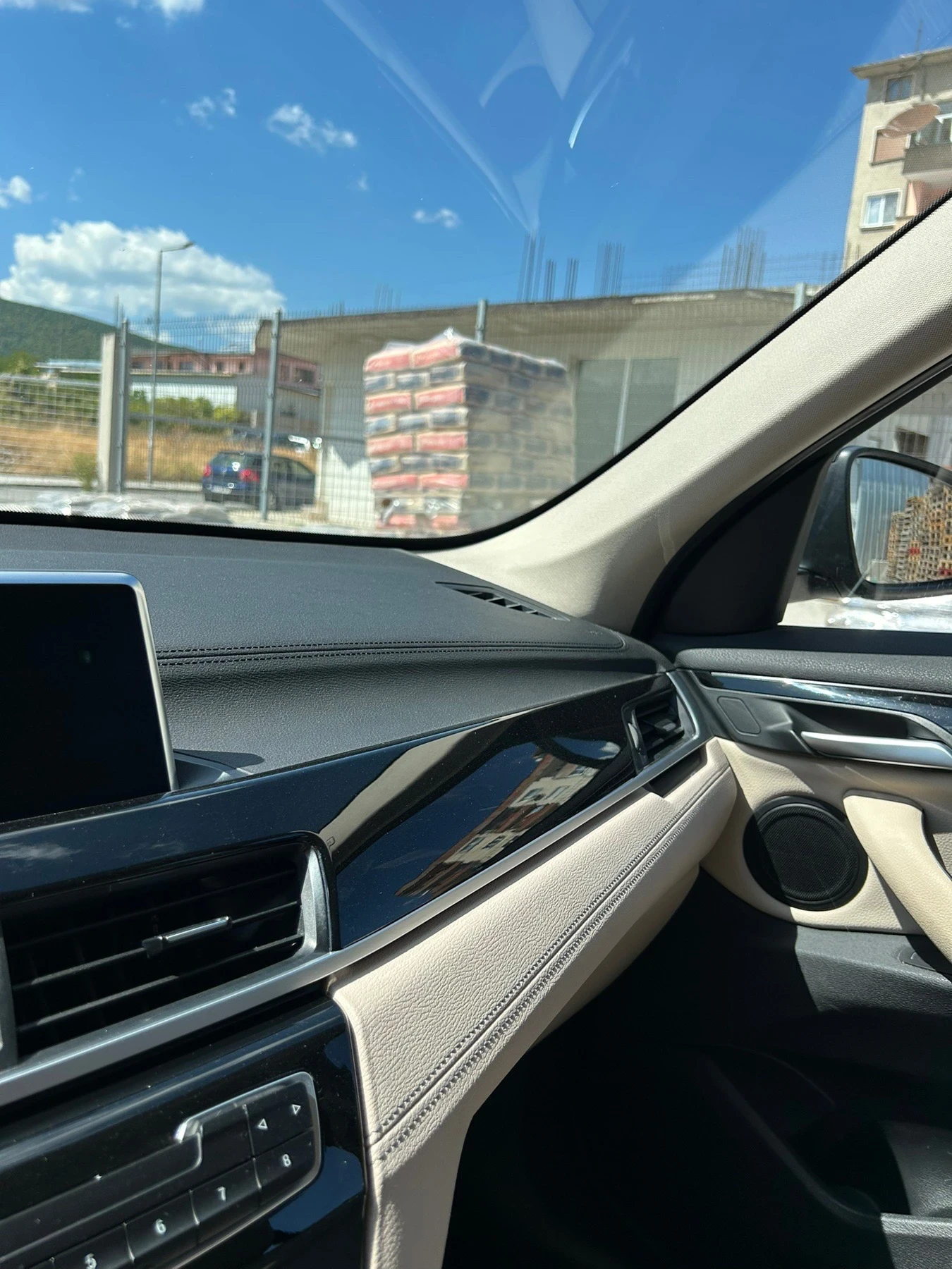 BMW X1, снимка 5 - Автомобили и джипове - 55843874