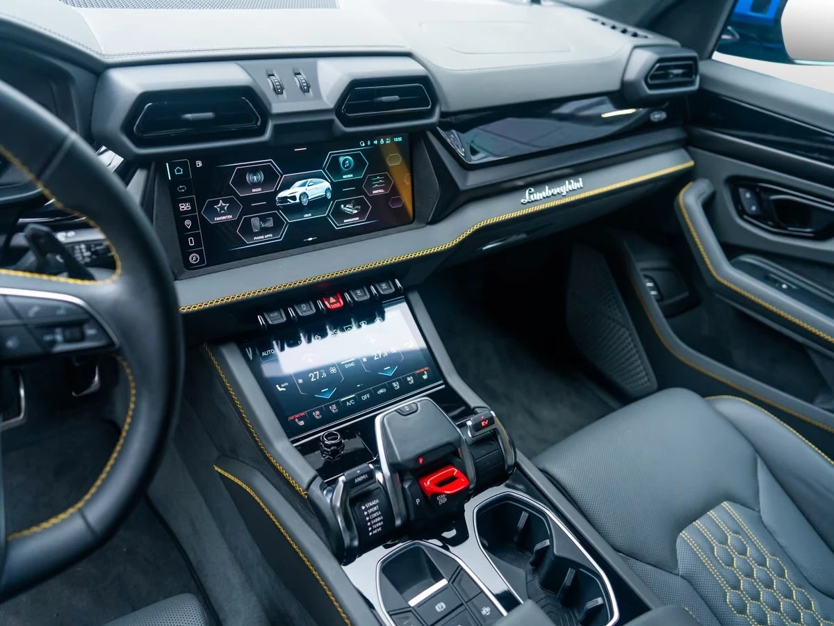 Lamborghini Urus SE PLUG-IN HYBRID KERAMIK B&O PANO 360-CAM, снимка 11 - Автомобили и джипове - 56300526