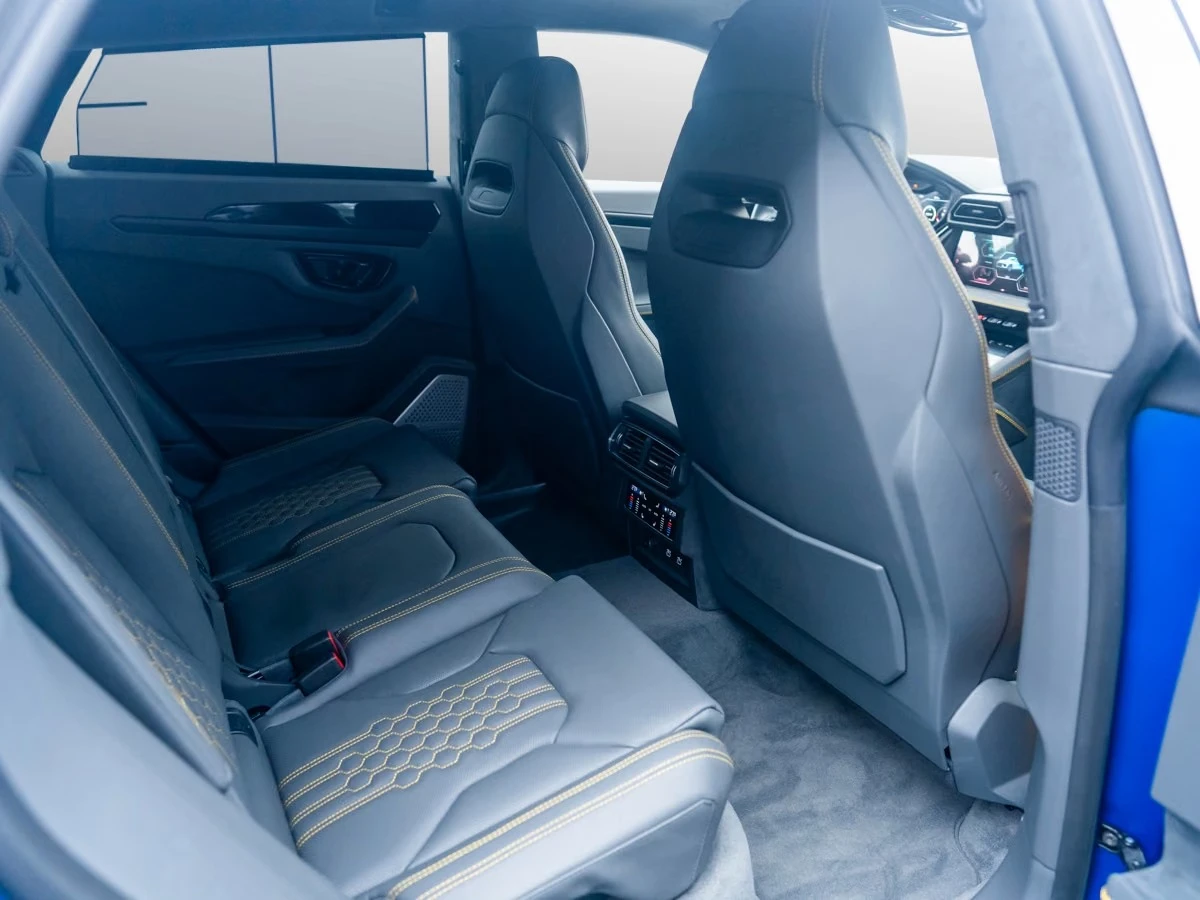 Lamborghini Urus SE PLUG-IN HYBRID KERAMIK B&O PANO 360-CAM, снимка 16 - Автомобили и джипове - 56300526