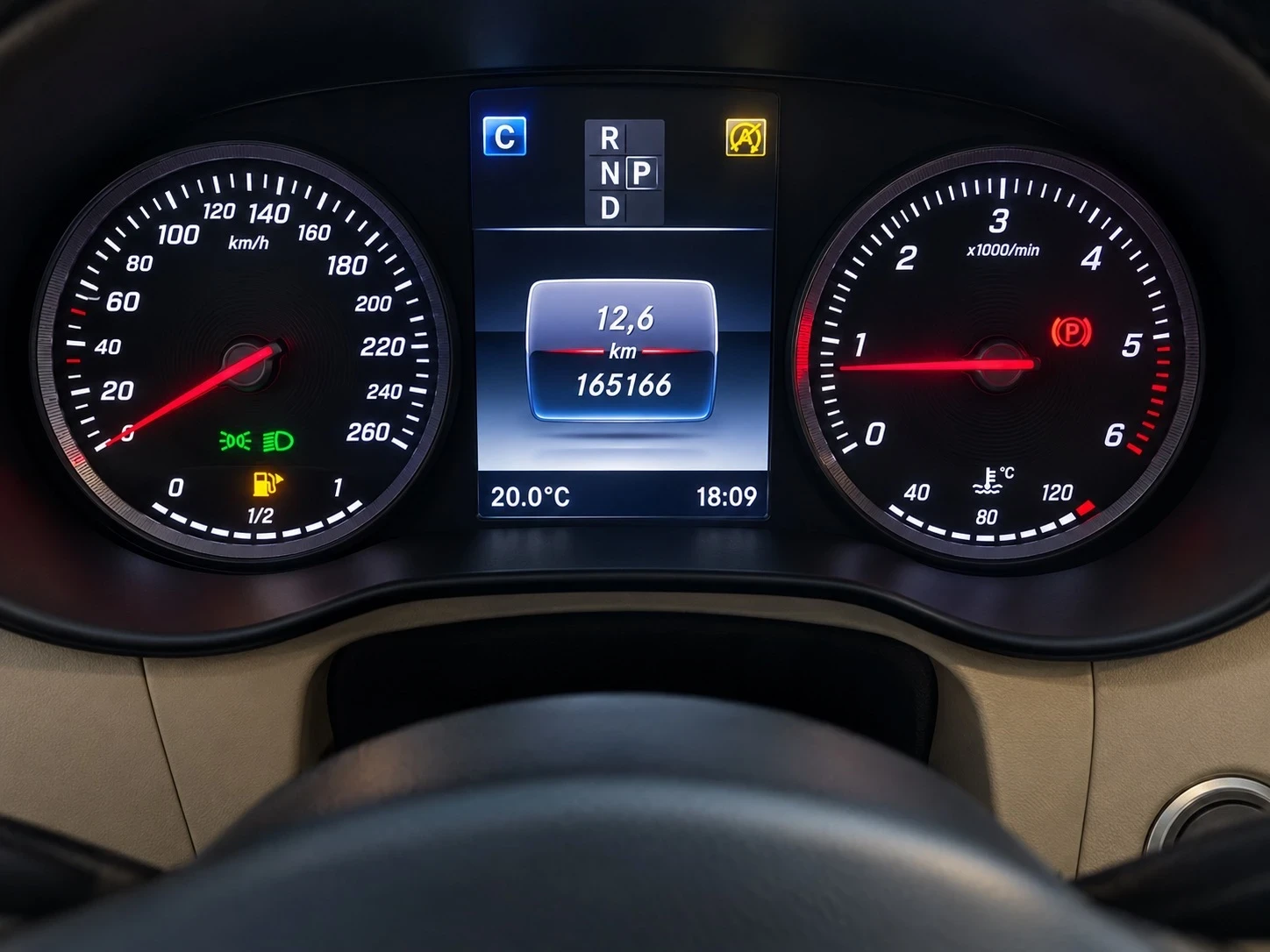 Mercedes-Benz GLC PANO* KOJA* AMBIENT* CHISTO NOVA* , снимка 12 - Автомобили и джипове - 56334631