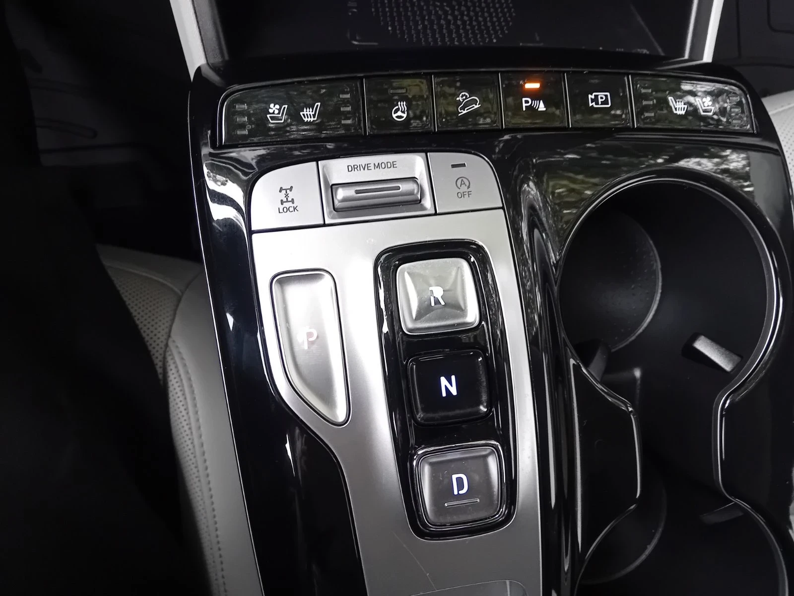 Hyundai Tucson 4x4 34000KM ���������/Distronic/360/Panorama | Mobile.bg � ����������� 10