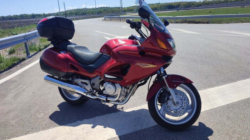 Honda Deauville 650 v 27000 км., снимка 4 - Мотоциклети и мототехника - 45707318