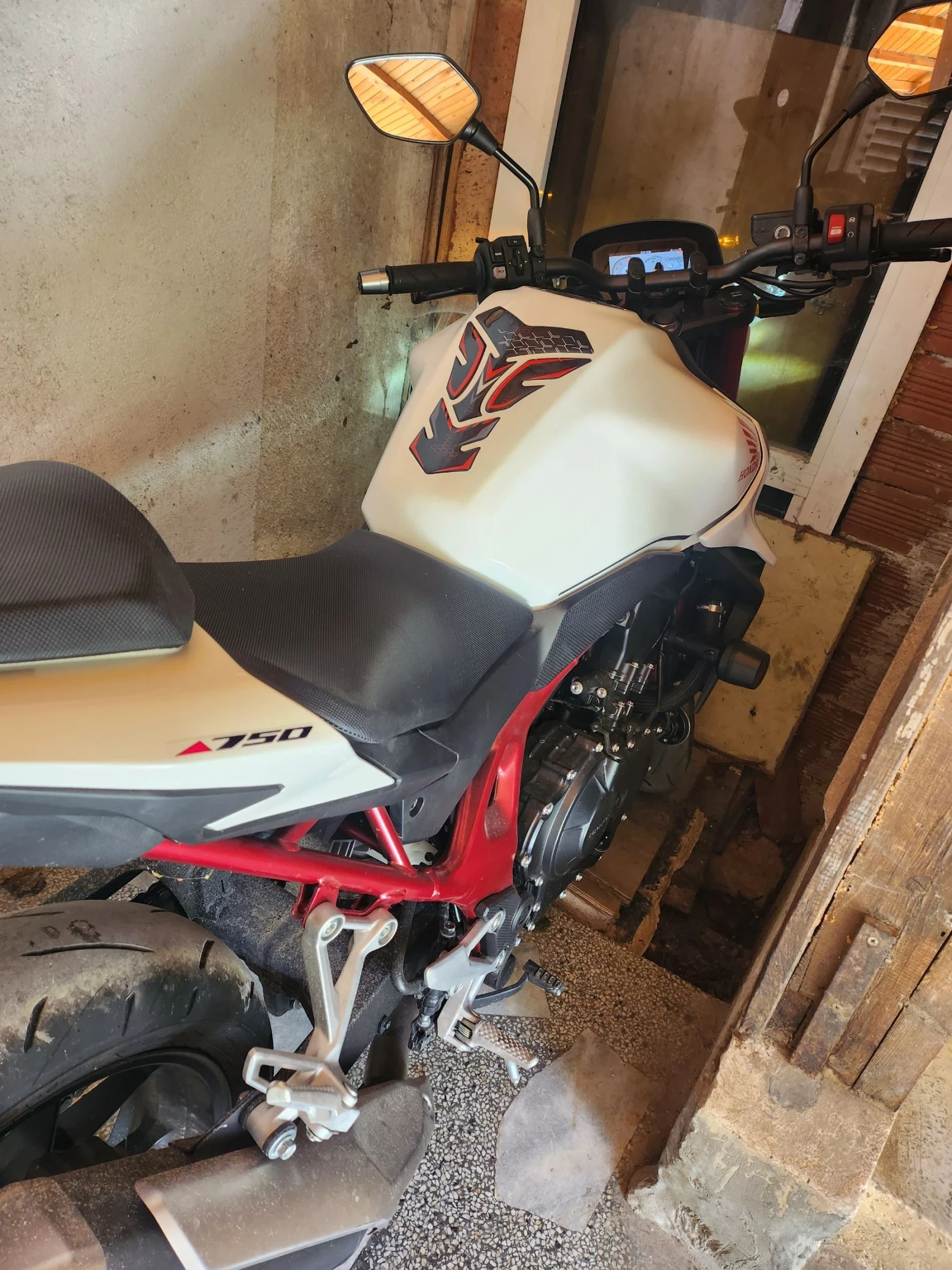 Honda Hornet | Mobile.bg   13