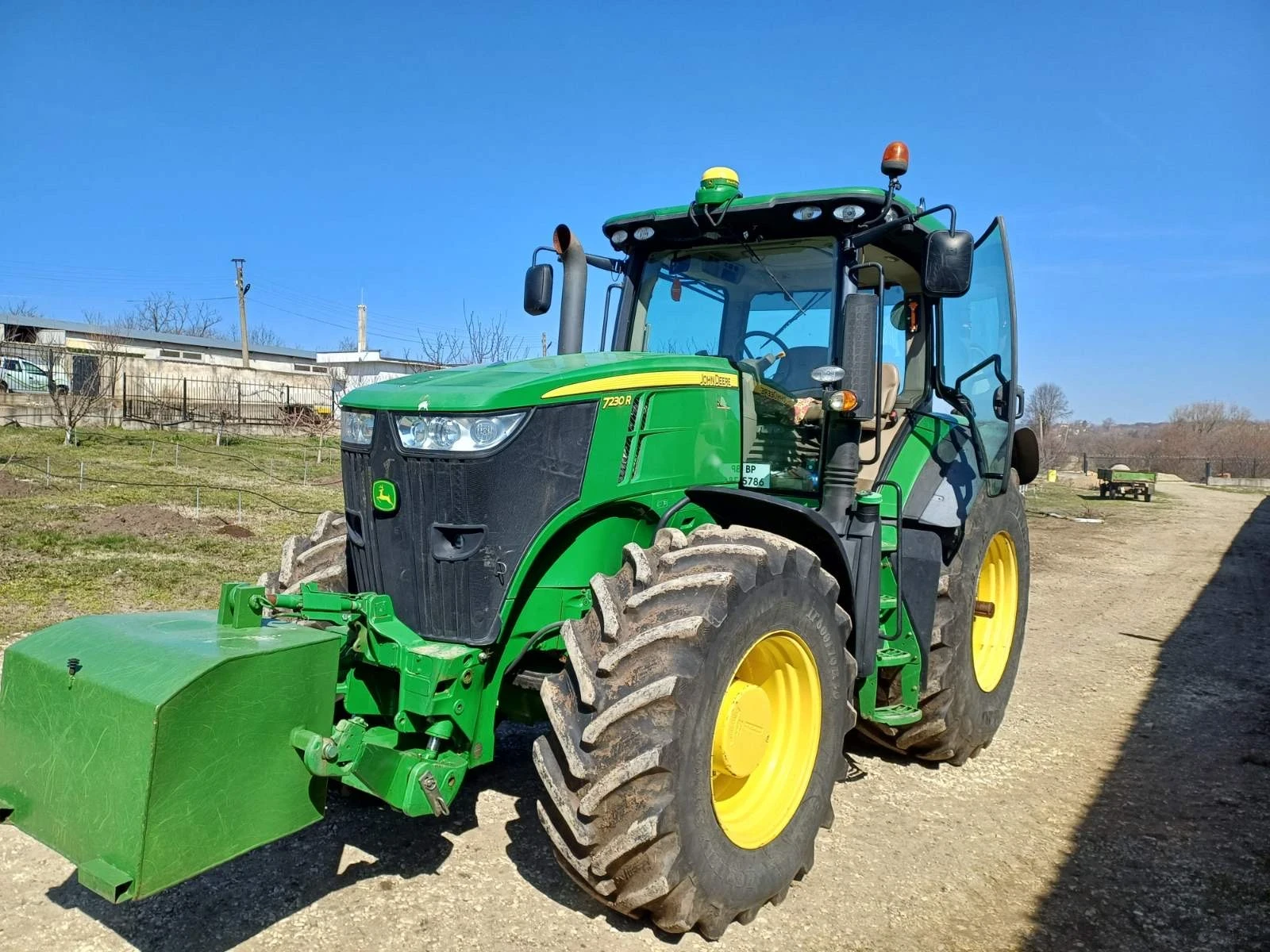 Трактор John Deere 7230R, снимка 3 - Селскостопанска техника - 54266100