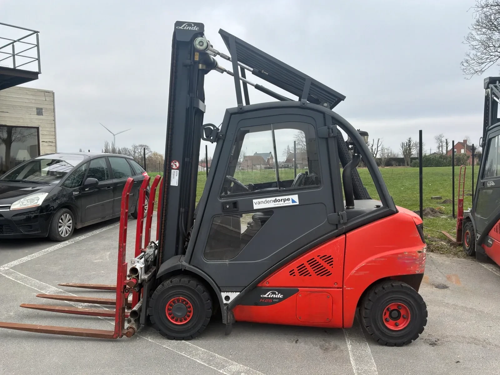 ������� Linde | Mobile.bg � ����������� 4