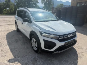 Dacia Jogger 1.0i чисто нова 3300 км. 110кс, снимка 2