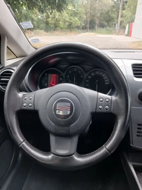 Seat Leon 2.0  140 к.с 6 СКОРОСТИ, снимка 10