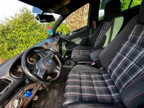 VW Golf 2.0gti - 7700 € / 15059.89 лв. - 19720563 7