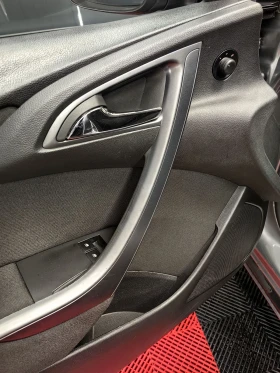 Opel Astra HATCHBACK* 1.7CDTI* 110�.�* �����* �����* �������� | Mobile.bg � ����� ������ 12