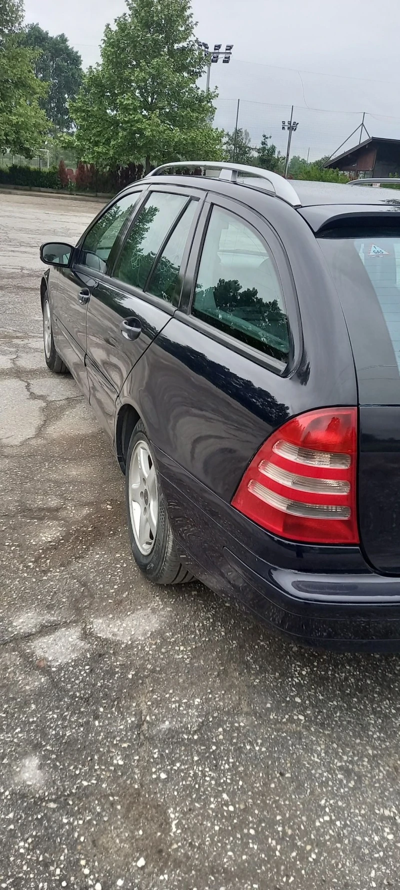 Mercedes-Benz C 180 Elegance, снимка 3 - Автомобили и джипове - 45694844