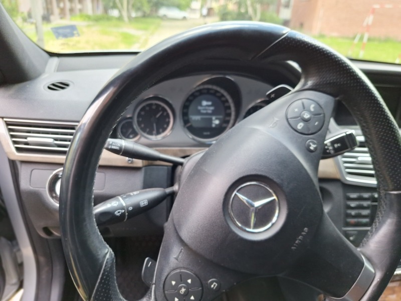 Mercedes-Benz E 55 AMG, снимка 5 - Автомобили и джипове - 45947638