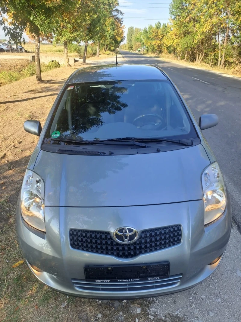 Toyota Yaris 1.3vvt-i, снимка 7 - Автомобили и джипове - 47351961