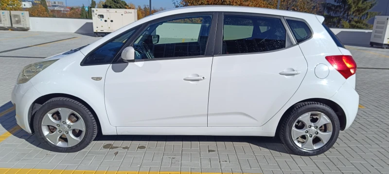 Kia Venga, снимка 3 - Автомобили и джипове - 47901710